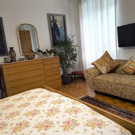 Appartamentomonika Con Parcheggio Privato - Volano Extérieur photo